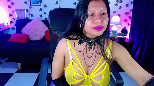 Snapshot of AbbyPrincessAGT chatting on July 2026 09:49:02 PM AbbyPrincessAGT online show from July 2026 09:49:02 PM