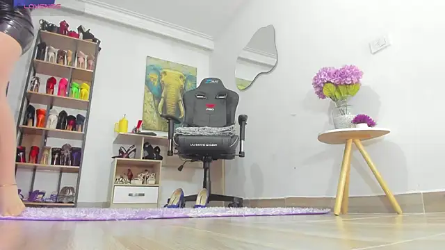 Camillevegas online show from December 2025 01:22:02 AM