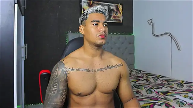 luigi hot  online show from February 2026 02:13:02 PM