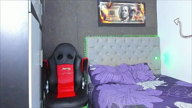 Snapshot of luigi_hot_ chatting on May 2026 04:26:01 PM luigi hot online show from May 2026 04:26:01 PM