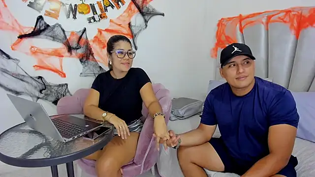 Couple fantasies69 online show from October 2025 12:08:02 AM