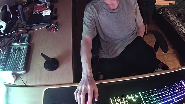 DerGeileLoveboy online show from October 2025 01:23:01 AM