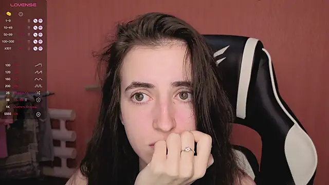 Snapshot of reaiss chatting on October 2025 03:56:01 AM reaiss online show from October 2025 03:56:01 AM