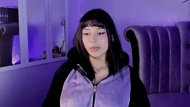 Seren Bleck online show from October 2025 02:39:02 AM