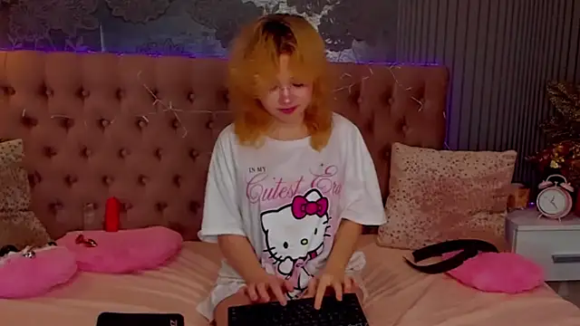 EmilyAngells online show from December 2025 07:14:02 AM