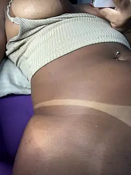 yasmimbrasileirinha online show from February 2025 02:51:02 AM