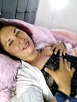 Megan-01- online show from March 2025 04:27:01 AM