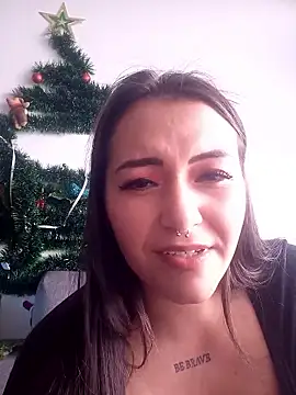 Luna kitty online show from January 2026 05:26:01 PM