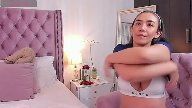 natashaleightt online show from January 2026 02:27:02 AM