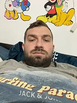 daniel21p online show from November 2025 09:24:01 AM