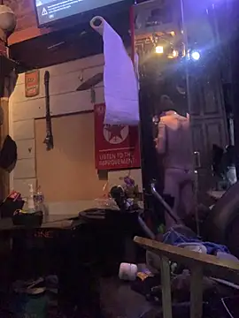 Snapshot of Polaroid_White chatting on March 2025 10:55:01 AM Polaroid White online show from March 2025 10:55:01 AM