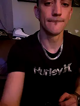 Snapshot of Polaroid_White chatting on October 2025 08:50:02 AM Polaroid White online show from October 2025 08:50:02 AM