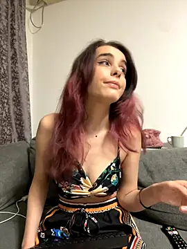 Mazzekyn online show from November 2025 07:24:02 PM