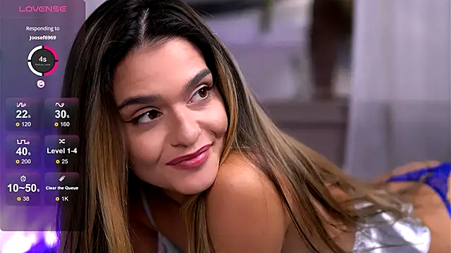 Snapshot of RobertaRosetti chatting on October 2025 08:34:02 AM RobertaRosetti online show from October 2025 08:34:02 AM