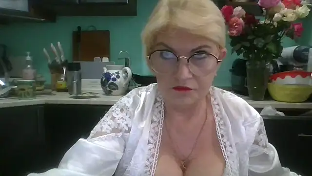 Heidi-Helga online show from October 2025 07:17:01 AM