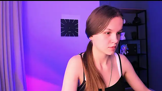 Amber Rogers online show from March 2025 08:33:02 PM