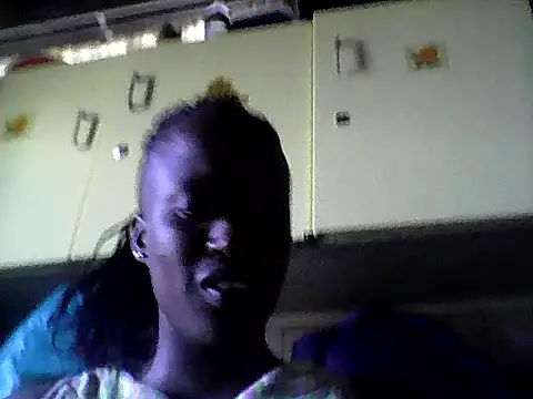 LoveDropss online show from November 2025 02:10:01 PM