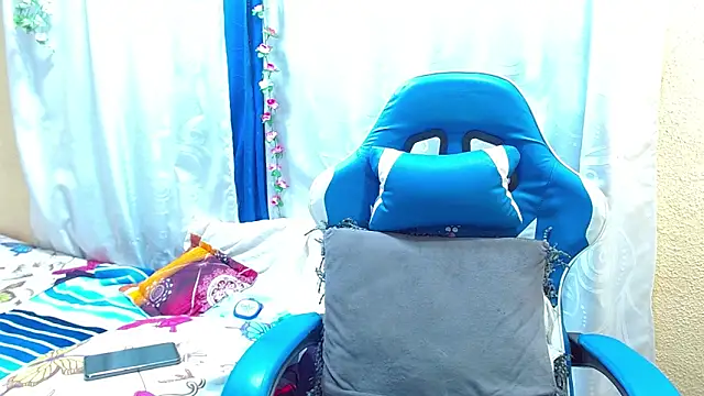 Gia leinn online show from February 2026 07:48:01 PM