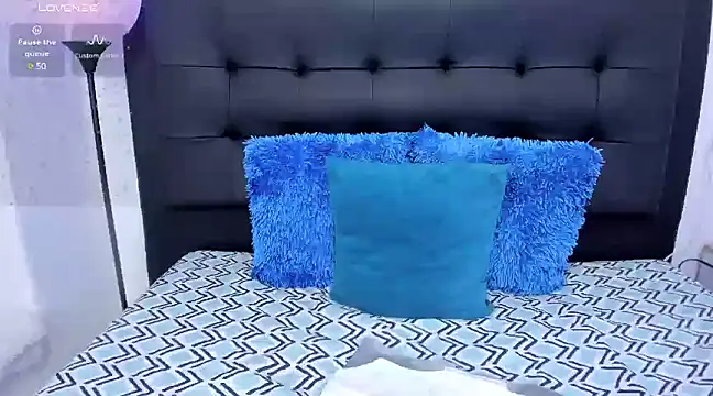 Snapshot of Madyson18 chatting on March 2025 08:57:01 AM Madyson18 online show from March 2025 08:57:01 AM