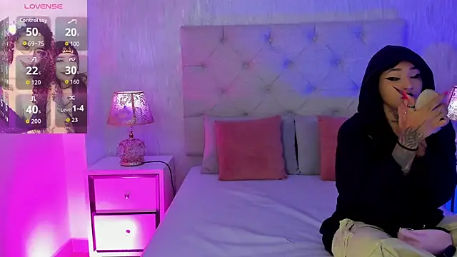 goth tasha online show from April 2026 12:25:01 PM