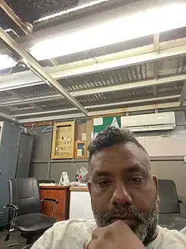 steffan0606 online show from February 2025 03:24:01 AM