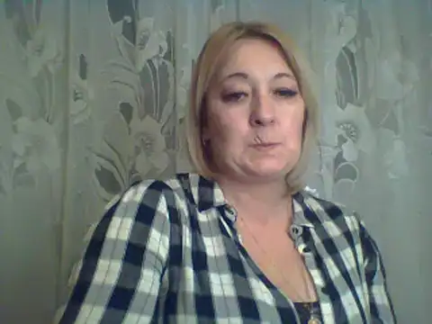 ArielXLoveresss online show from February 2025 06:11:01 PM