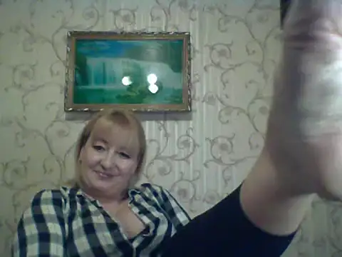 ArielXLoveresss online show from March 2025 06:03:02 PM