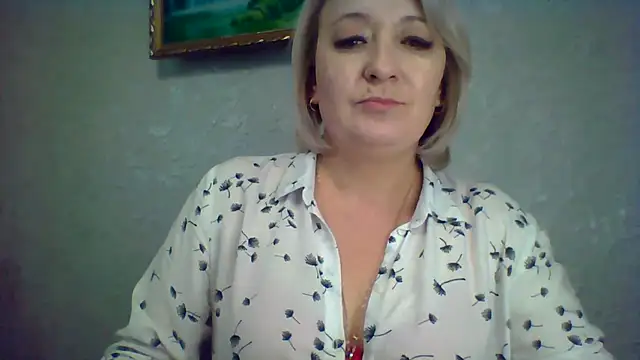 ArielXLoveresss online show from November 2025 07:41:01 AM