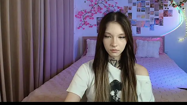 mefwhore online show from April 2026 11:13:01 AM