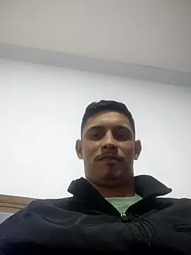 Snapshot of deivit61 chatting on July 2026 04:40:02 AM deivit61 online show from July 2026 04:40:02 AM