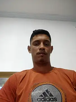 Snapshot of deivit61 chatting on July 2026 04:46:02 PM deivit61 online show from July 2026 04:46:02 PM