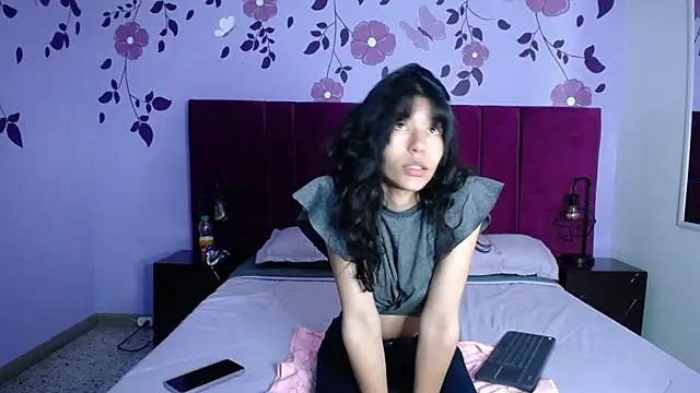 nathalya summer online show from March 2025 08:19:01 PM