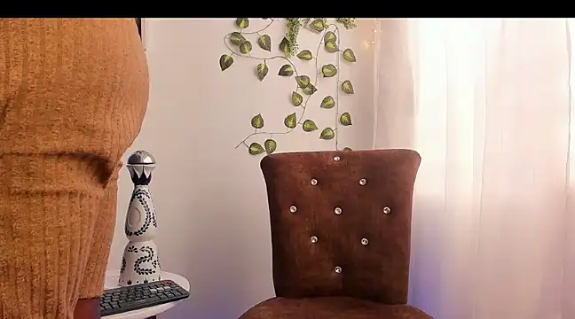 LOGAN DRAKE online show from March 2025 12:20:01 PM