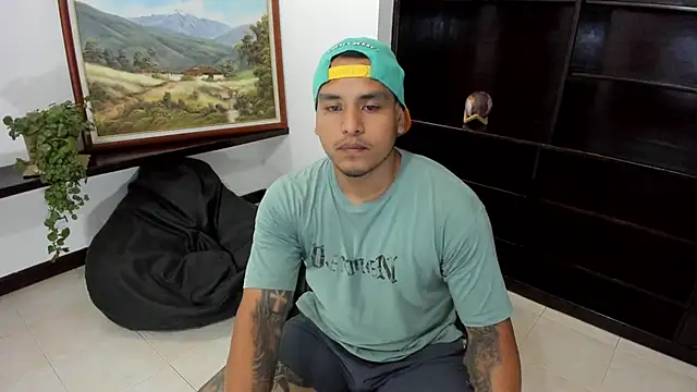 maxflurry  online show from March 2025 12:04:01 AM