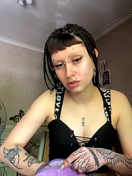 KititA12 online show from October 2025 01:30:01 PM