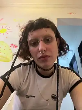 KititA12 online show from November 2025 01:22:01 PM