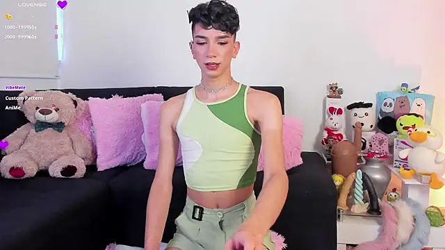 Snapshot of James_BrownT chatting on November 2025 08:07:01 PM James BrownT online show from November 2025 08:07:01 PM