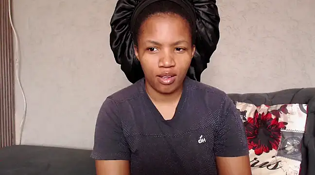 xMiAmor online show from March 2025 08:25:02 AM