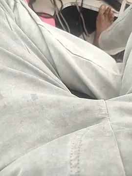 Snapshot of bbclip chatting on November 2025 04:55:02 AM bbclip online show from November 2025 04:55:02 AM