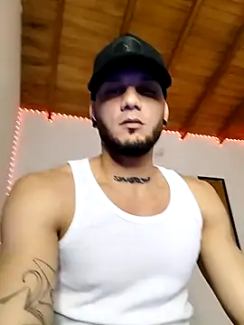 morenosiam online show from November 2025 04:55:02 AM