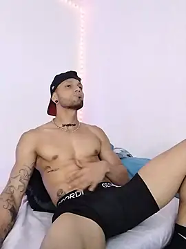 morenosiam online show from February 2026 03:27:02 AM