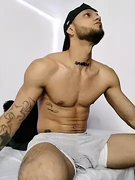 morenosiam online show from April 2026 06:50:02 AM