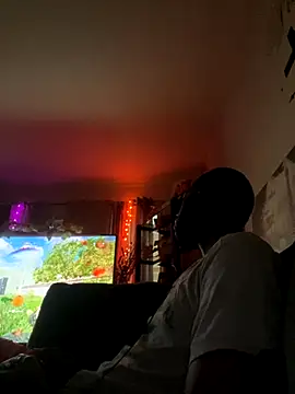 YODAPESOS online show from October 2025 10:43:02 PM