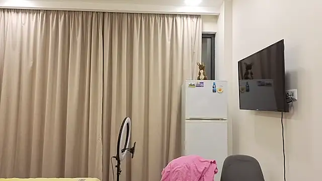 Snapshot of _KissMyAss_ chatting on March 2026 09:21:01 PM KissMyAss online show from March 2026 09:21:01 PM