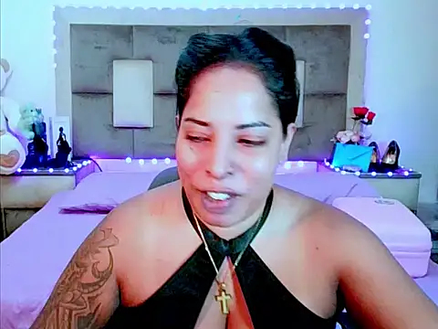 indiantopaz694u online show from May 2026 05:49:01 AM