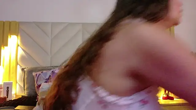 Anaise latif online show from November 2025 11:45:01 AM