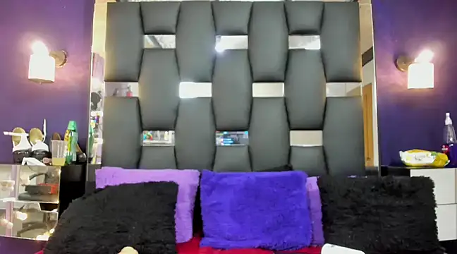 EMYCLARK01 online show from March 2025 12:16:02 AM