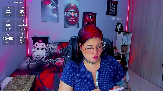 Snapshot of Veronika_metal chatting on October 2025 04:36:01 AM Veronika metal online show from October 2025 04:36:01 AM