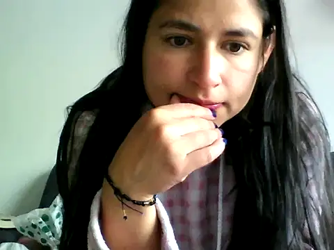 Escarcha-blue online show from February 2025 12:56:01 PM