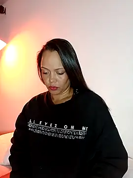 Snapshot of Sheila_Sazs1 chatting on November 2025 03:09:02 AM Sheila Sazs1 online show from November 2025 03:09:02 AM